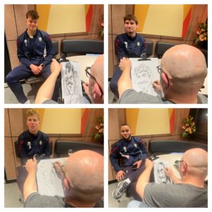 joueurs du cambrai volley se faisant caricaturer lors de l'inauguration du mc donalds d'avesnes sur helpes